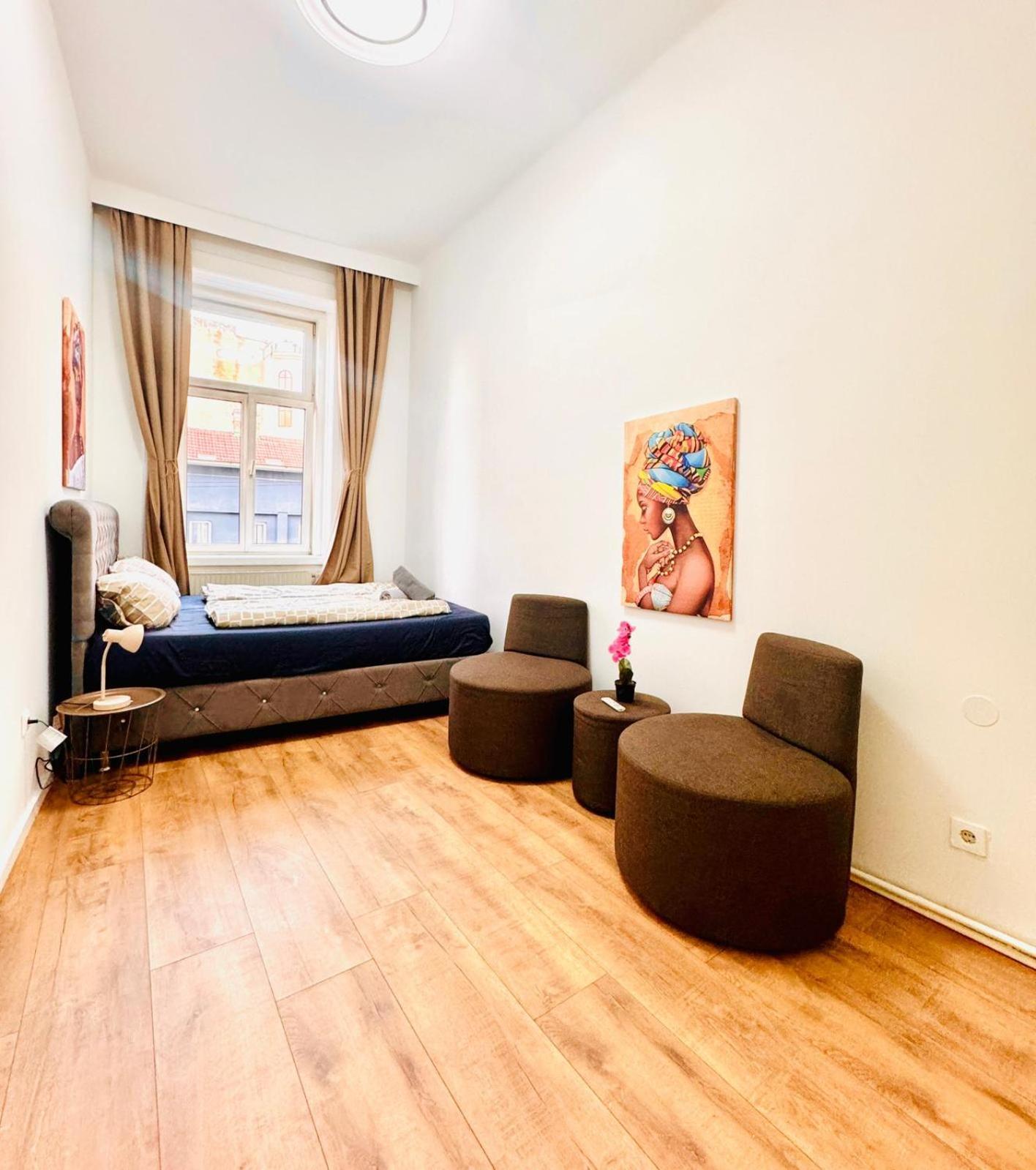 Cozy 9Br Shared Apartment, Only 12Min Walk To Augarten Βιέννη Εξωτερικό φωτογραφία