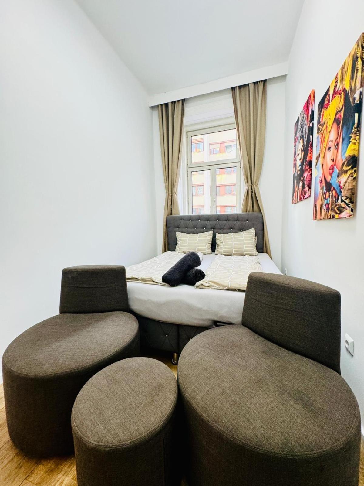 Cozy 9Br Shared Apartment, Only 12Min Walk To Augarten Βιέννη Εξωτερικό φωτογραφία