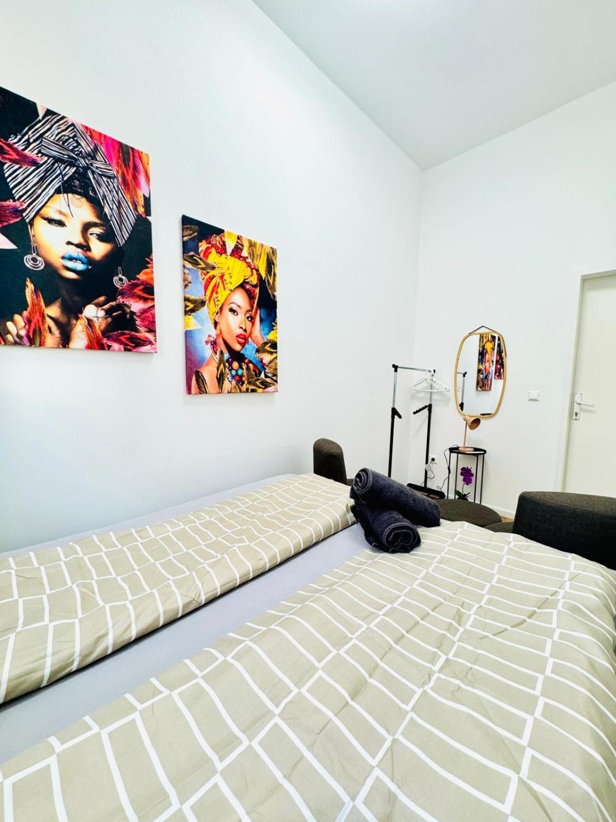 Cozy 9Br Shared Apartment, Only 12Min Walk To Augarten Βιέννη Εξωτερικό φωτογραφία