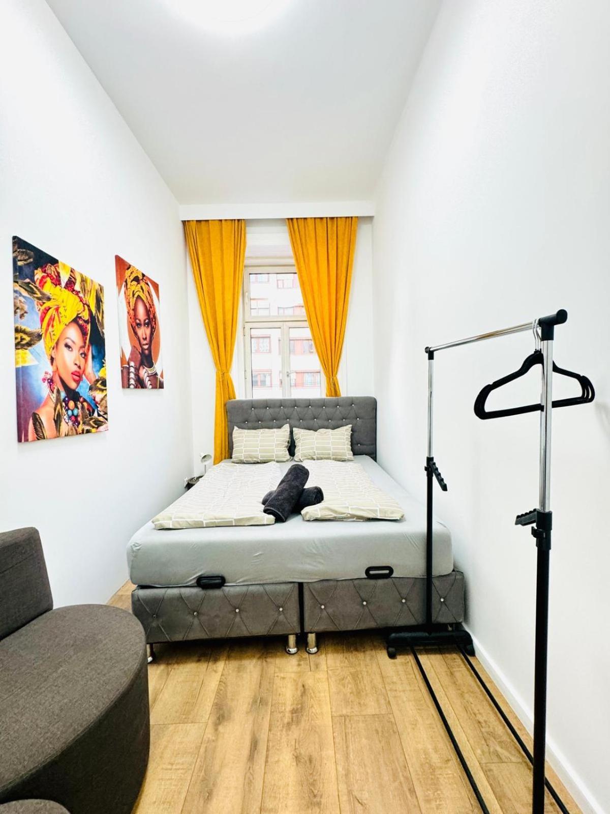 Cozy 9Br Shared Apartment, Only 12Min Walk To Augarten Βιέννη Εξωτερικό φωτογραφία