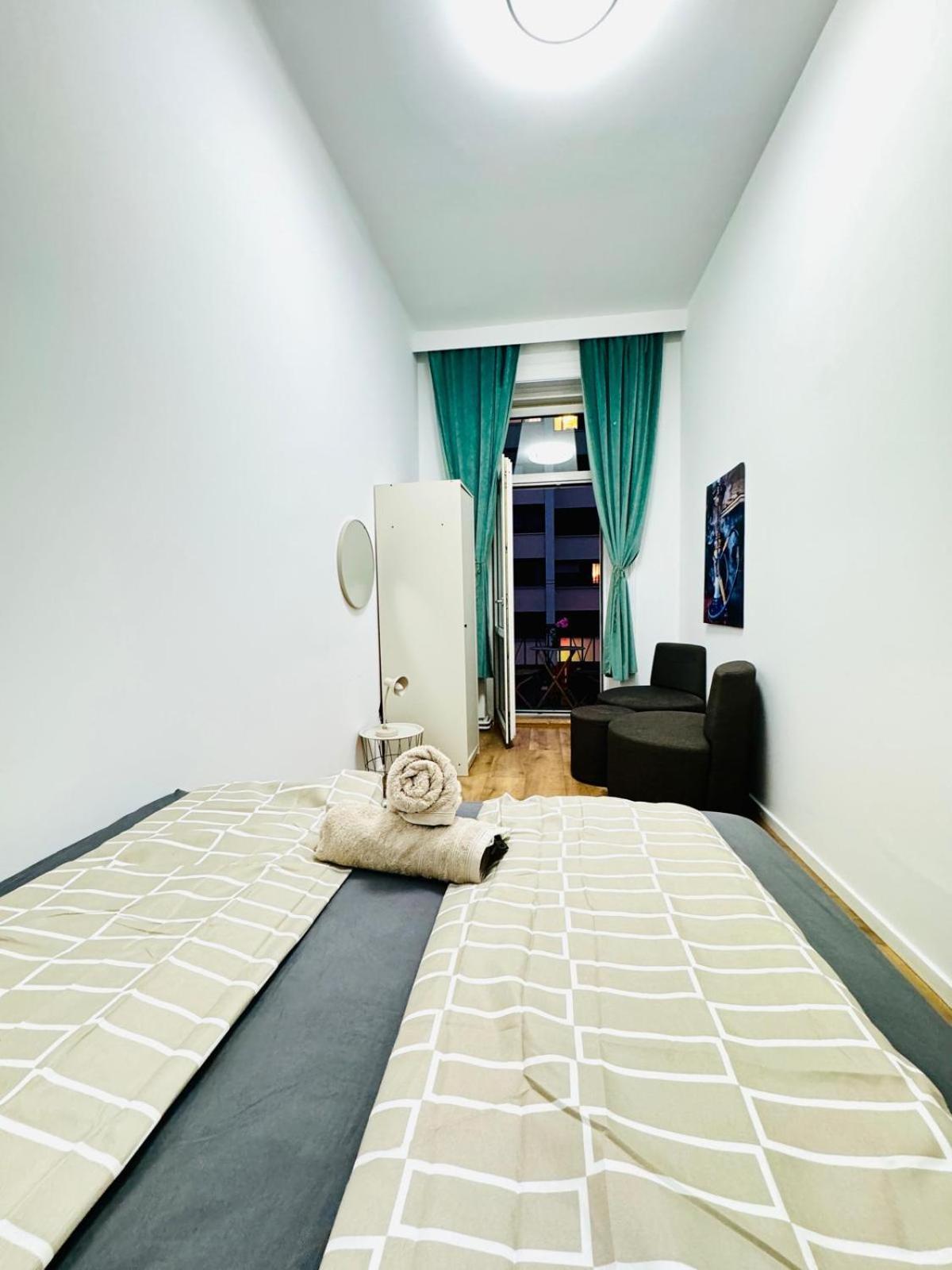 Cozy 9Br Shared Apartment, Only 12Min Walk To Augarten Βιέννη Εξωτερικό φωτογραφία