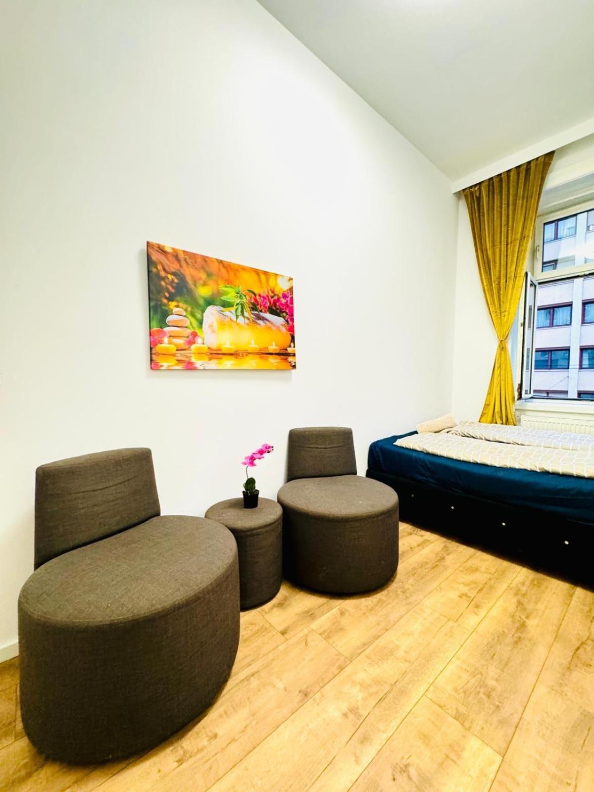 Cozy 9Br Shared Apartment, Only 12Min Walk To Augarten Βιέννη Εξωτερικό φωτογραφία