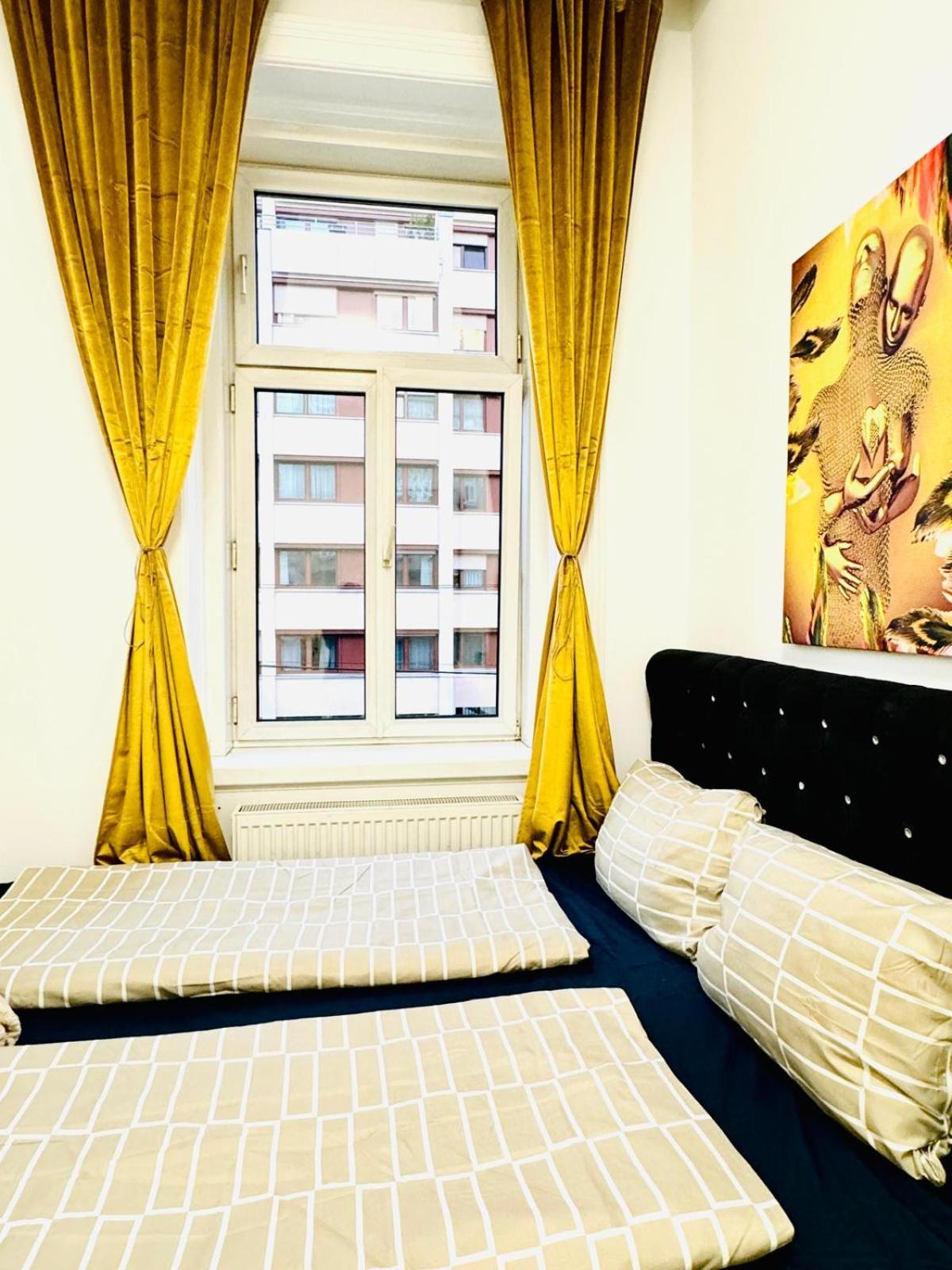 Cozy 9Br Shared Apartment, Only 12Min Walk To Augarten Βιέννη Εξωτερικό φωτογραφία