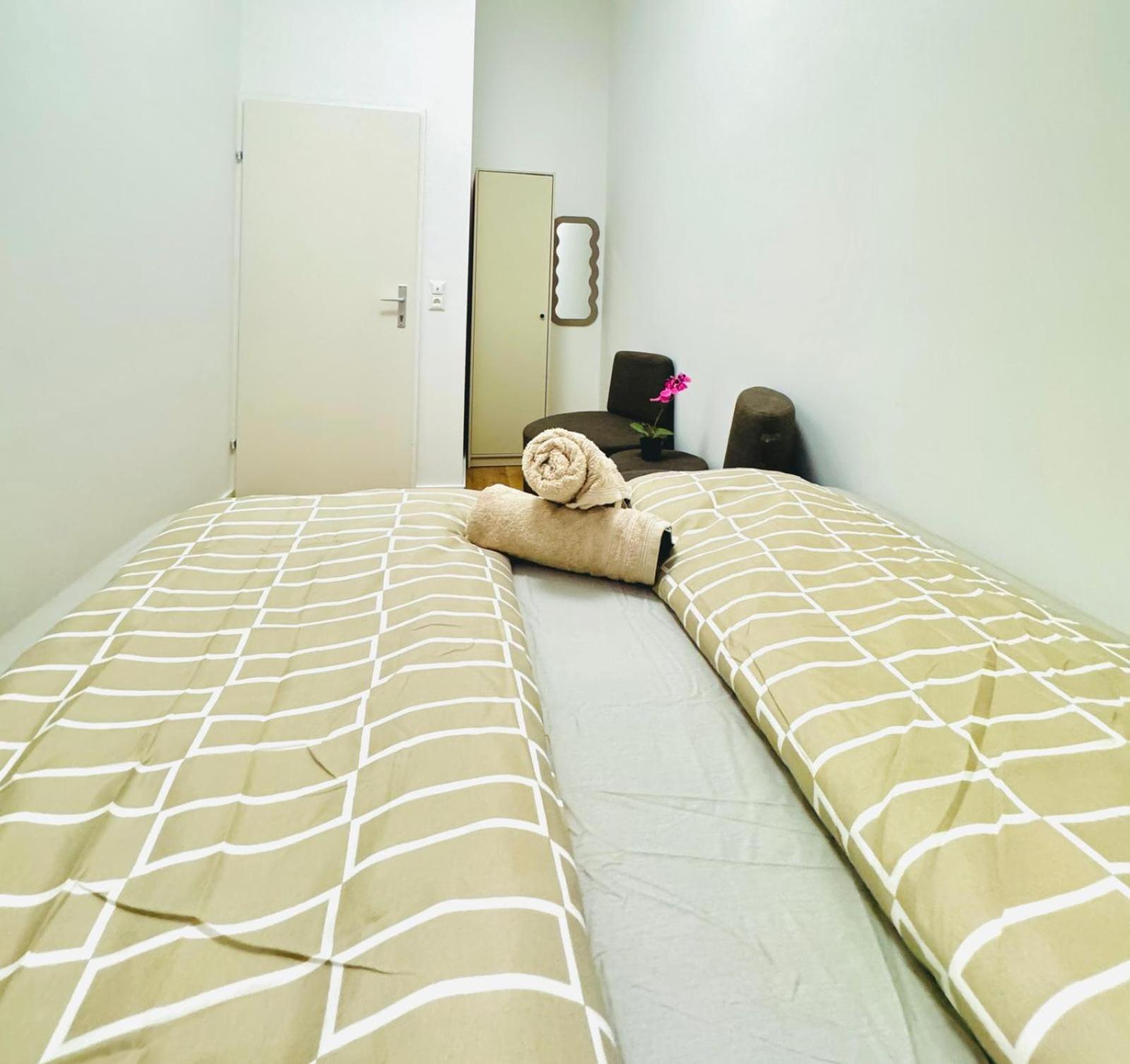 Cozy 9Br Shared Apartment, Only 12Min Walk To Augarten Βιέννη Εξωτερικό φωτογραφία